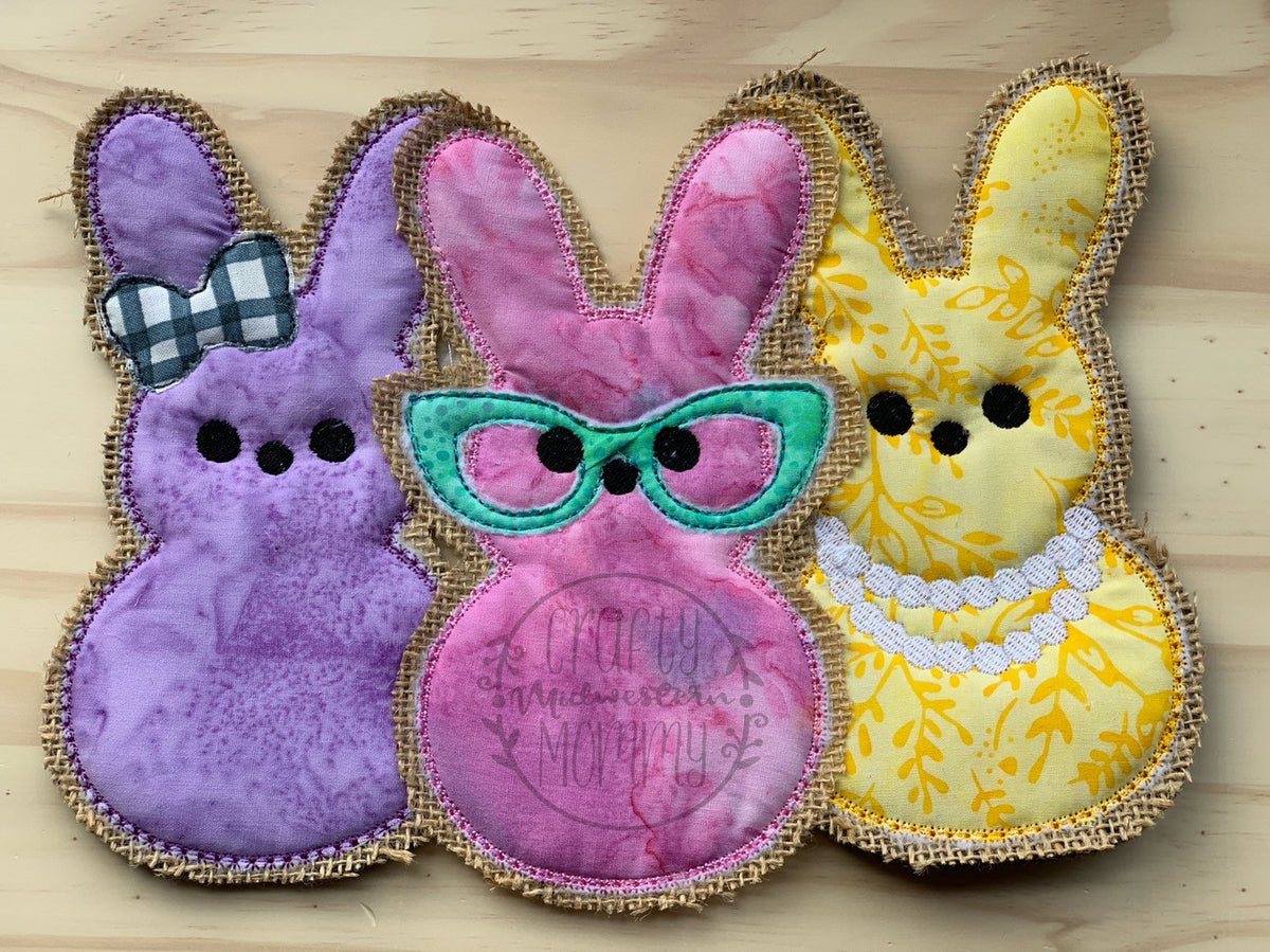 Marshmallow Bunny Door Hanger, Spring Door Hanger – Crafty Midwestern Mommy