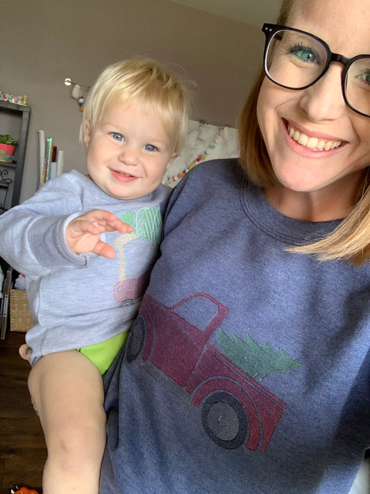 Hug This! Yarn Kit Kitten – Crafty Midwestern Mommy